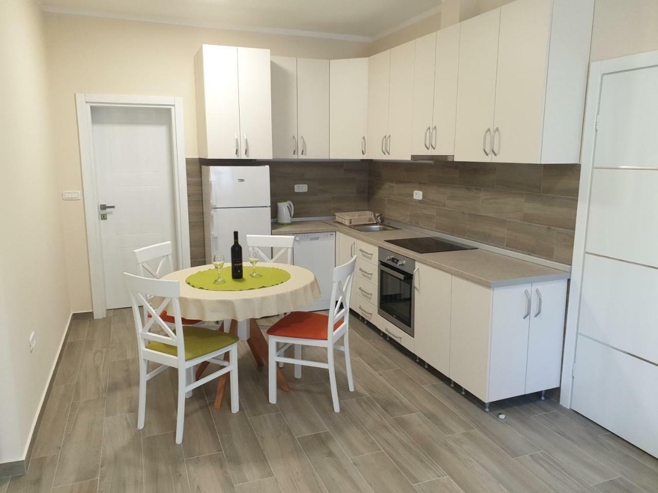 Apartments Jadran Tivat Kültér fotó